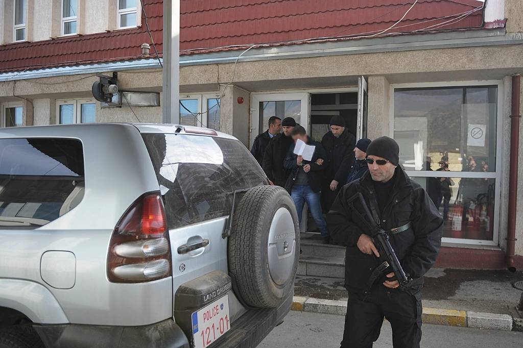 Ekrem Gashi ekstradohet në Kosovë për plaçkitje të armatosur 