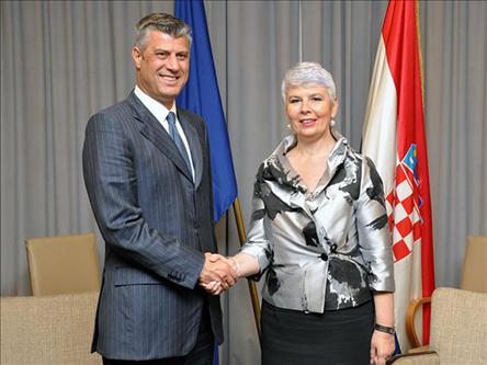 Kreyministrja Kosor në Kosovë
