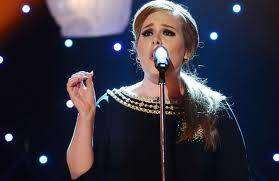 Adele, e para që shet 1 milion albume në iTunes