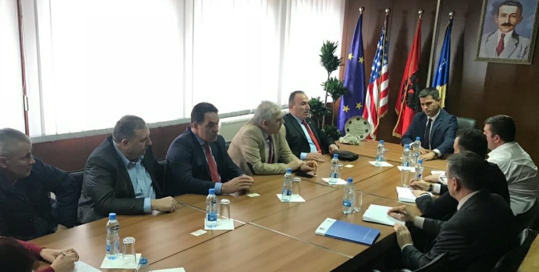 AKB dhe Komuna e Vushtrrisë nënshkruan pesë projekte të përbashkëta