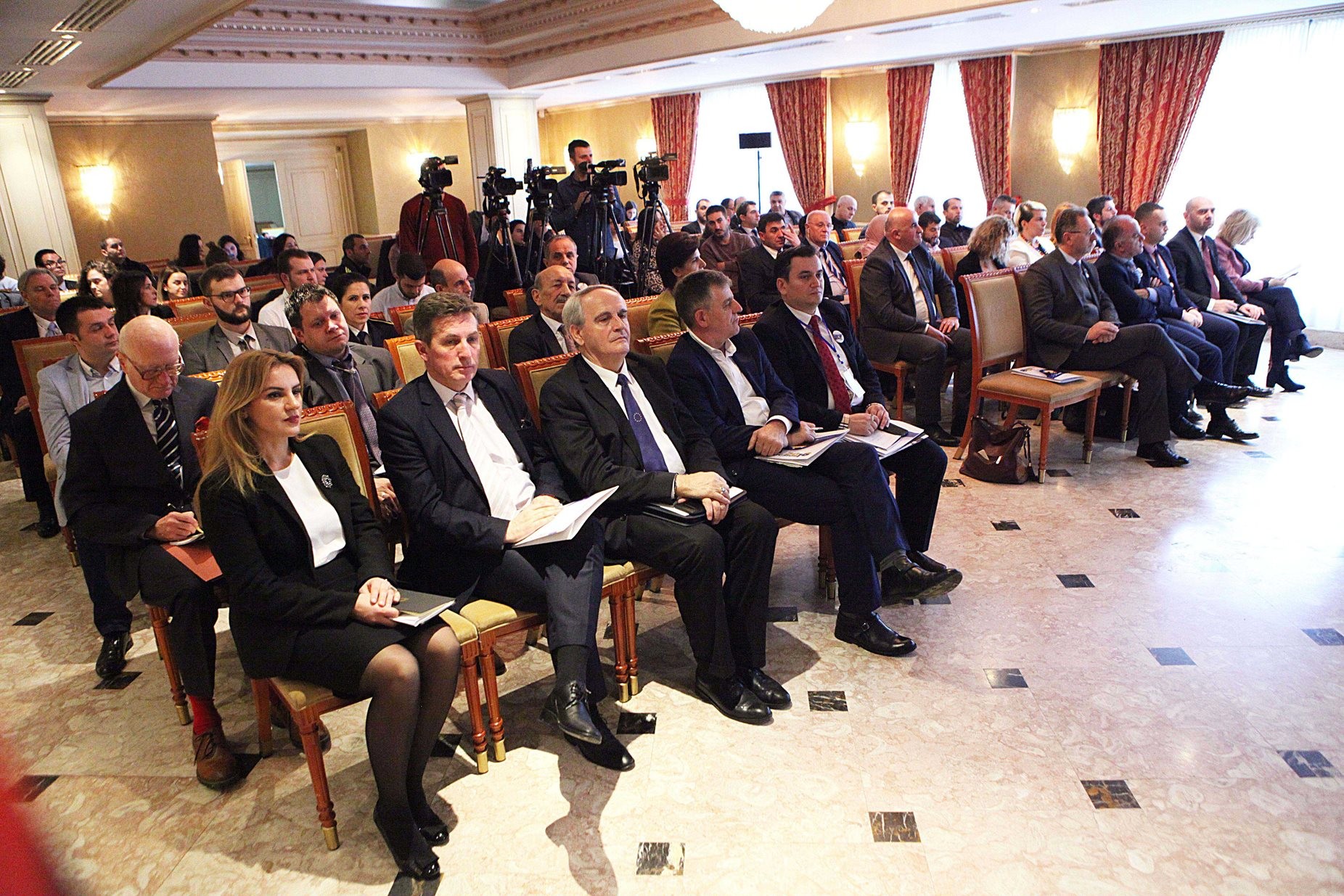 Akademia Diplomatike feston pesë vjetorin e themelimit