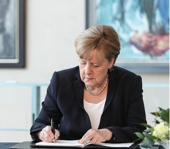 Kryeministri Kurti pranon urime nga Kancelarja Merkel 