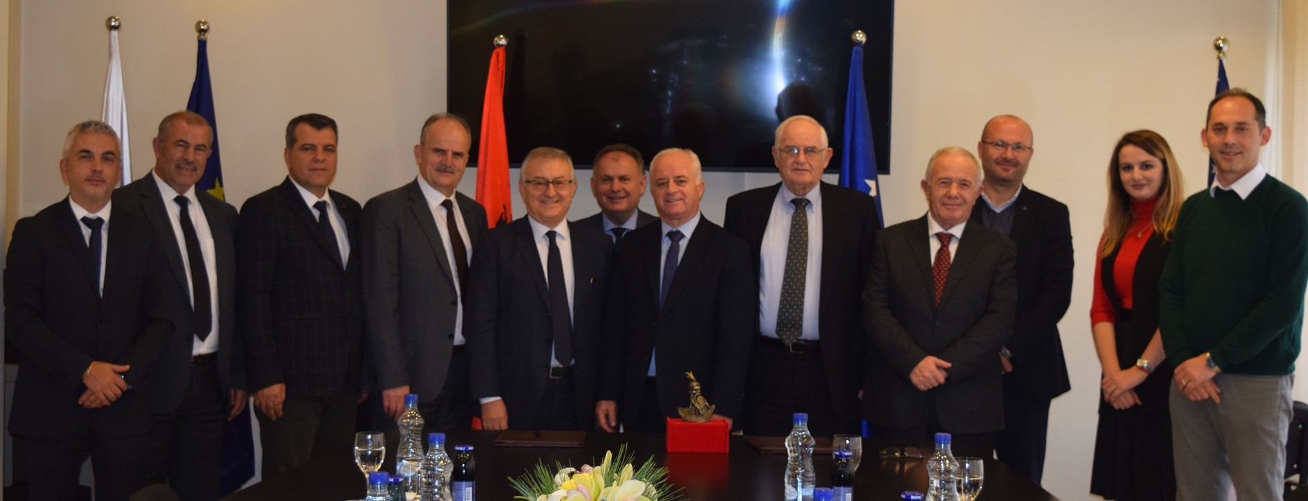 ZRRE nënshkruan marrëveshje me Enti e Energjisë së Shqipërisë