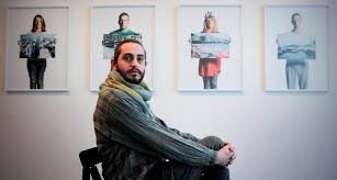 Alban Muja prezanton përvojen e tij ndëkombëtare si artist