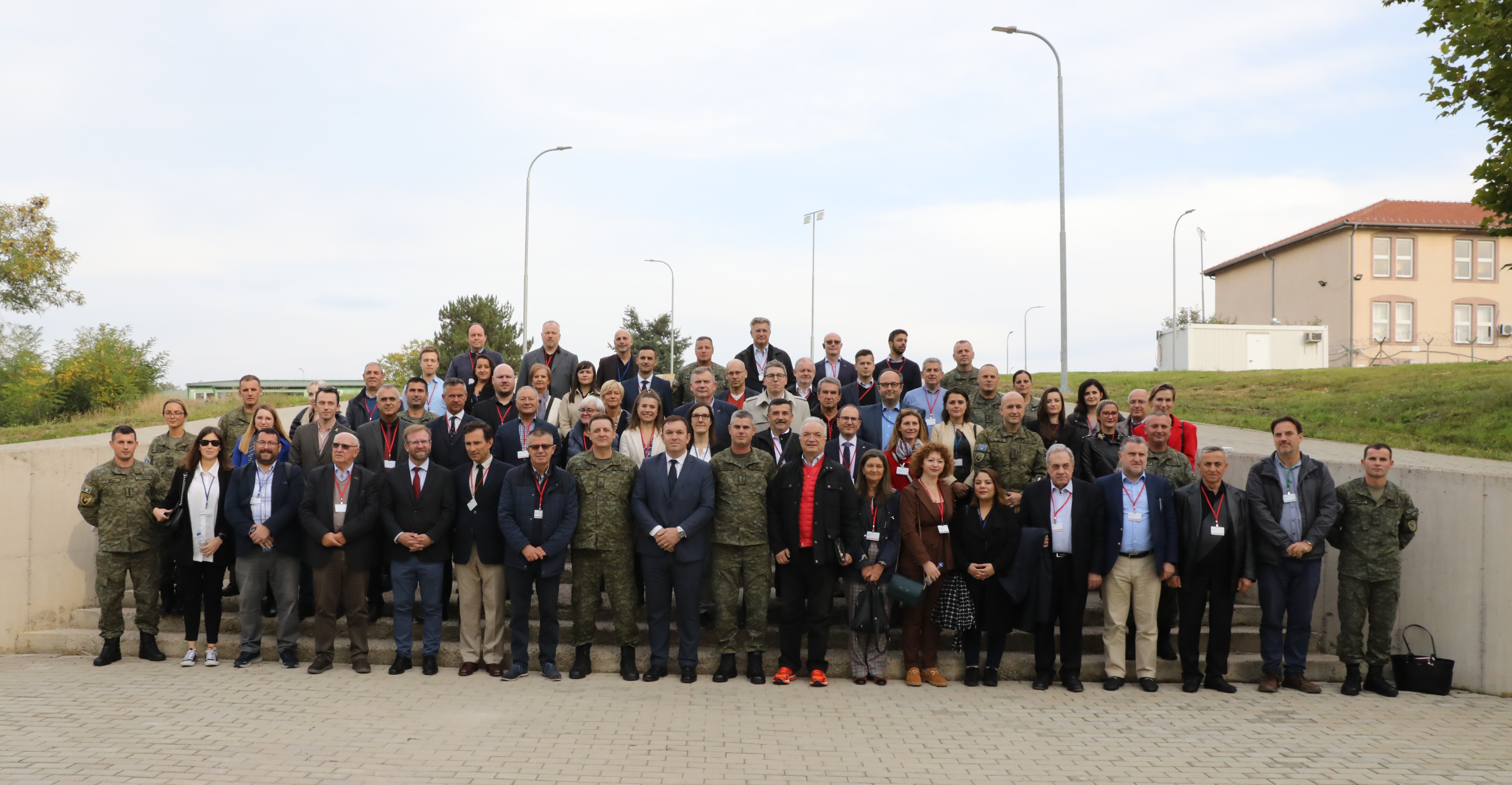 Asambleja Parlamentare e NATO-s vizitoi FSK-në