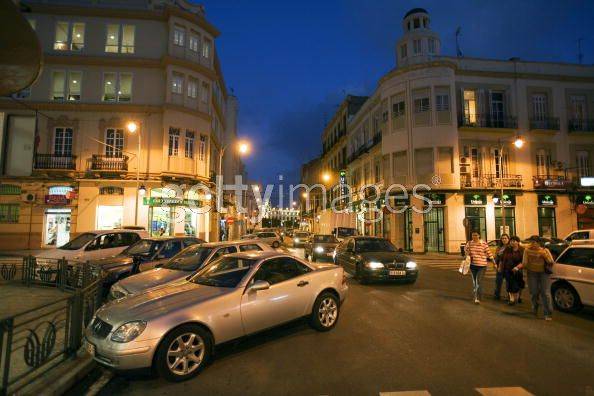 BE planifikon ndalimin e qarkullimit të veturave në qytete