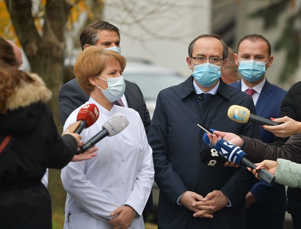 Qeveria merr vendim për masa të reja për mbrojtjen nga pandemia COVID-19