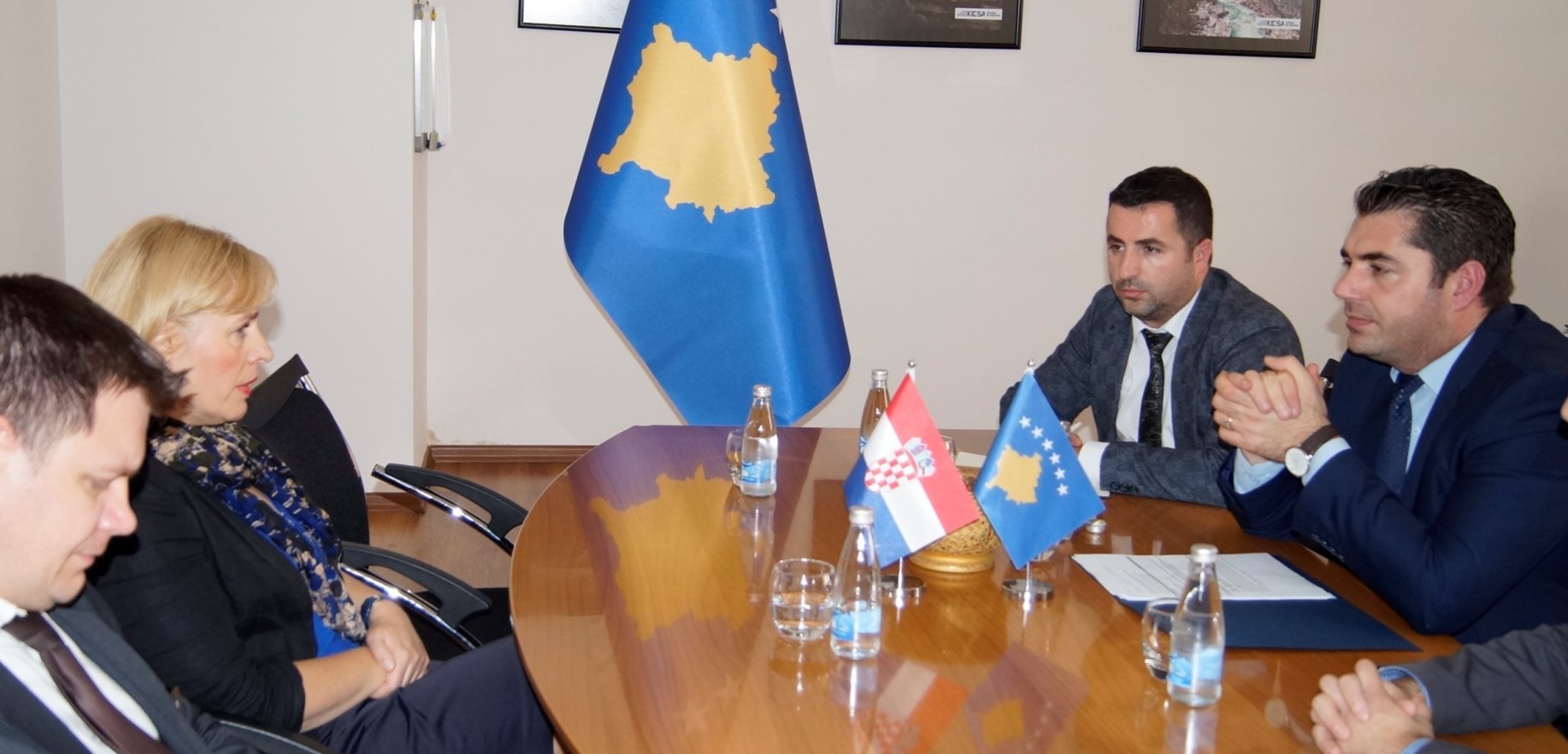 Kosova dhe Hungaria synojnë rritjen e shkëmbimit tregtar