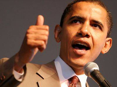 Presidenti Obama kryeson në garën për zgjedhjet e 2012-s