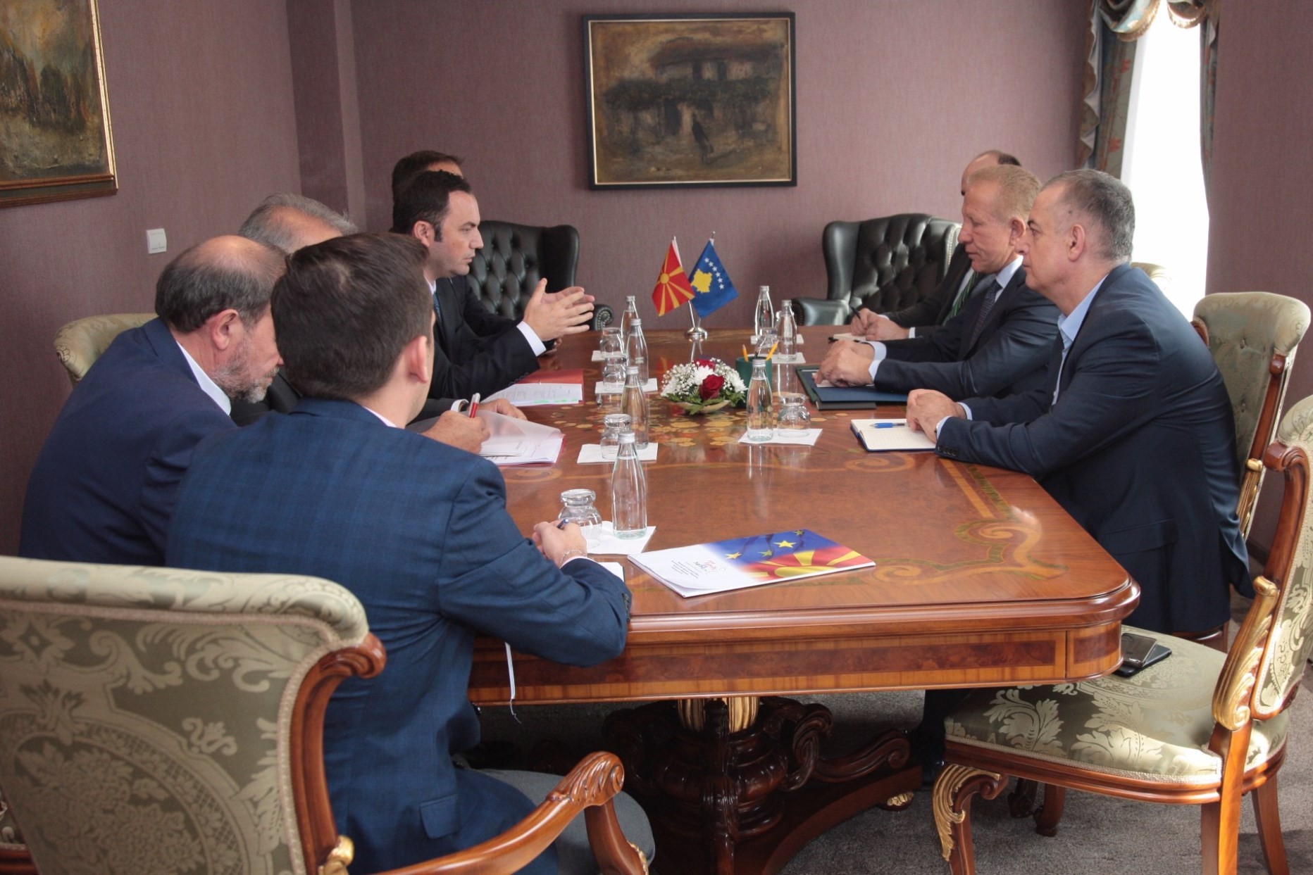 Kosova dhe Maqedonia me mbledhje të përbashkët në mes të dy Qeverive