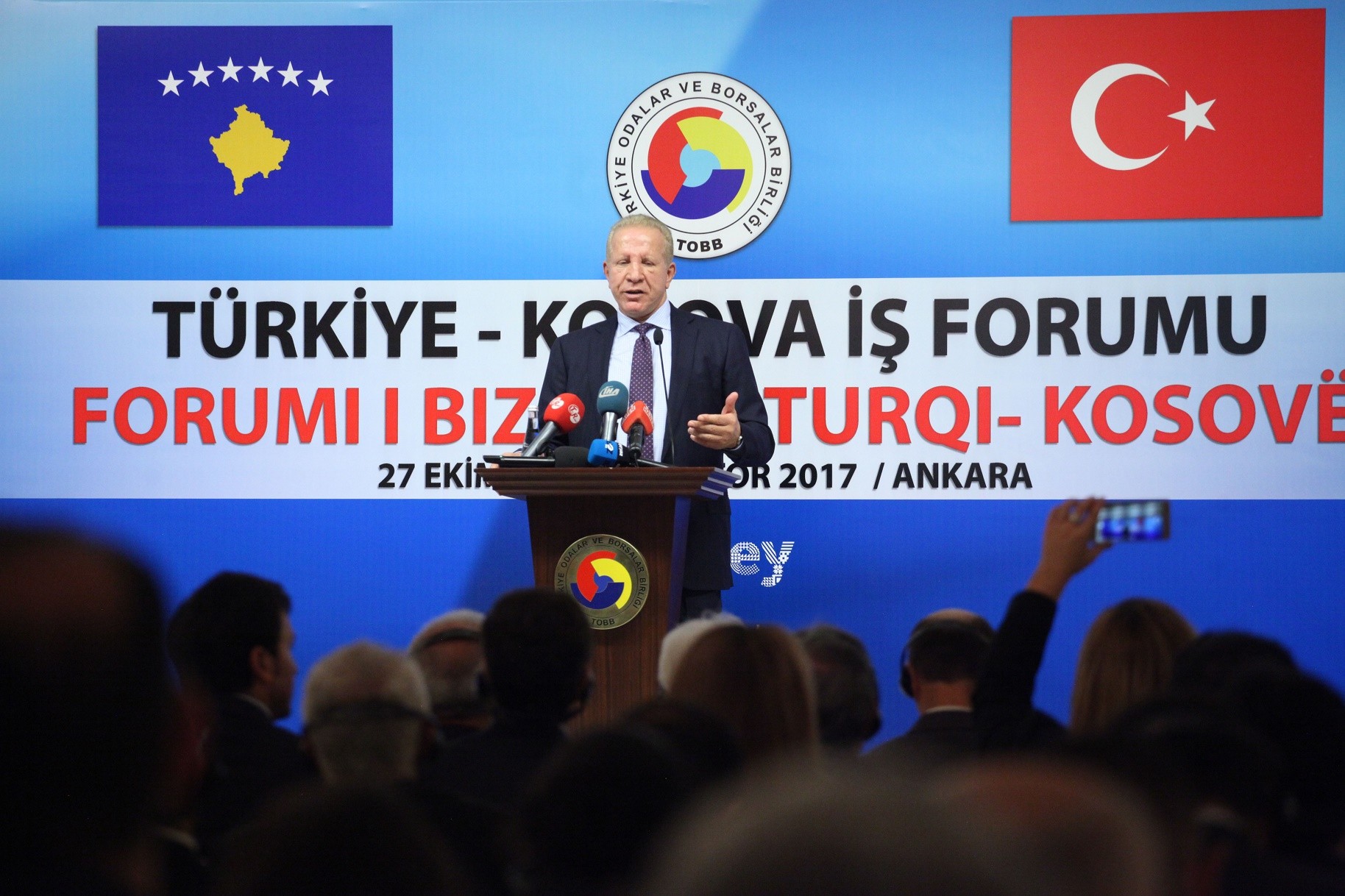 Pacolli fton bizneset turke të rrisin investimet në Kosovë