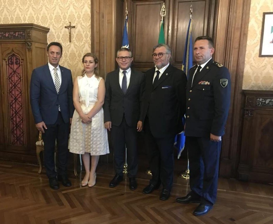 Kosova dhe Italia thellojnë bashkëpunimin në siguri dhe mbrojtje