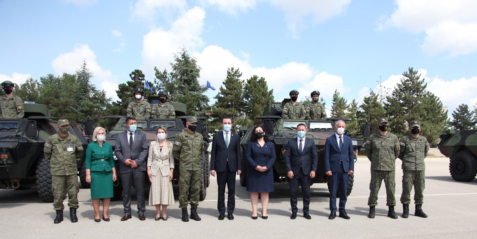 Kosova pranon donacionin nga SHBA prej 55 automjetesh ushtarake 