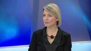 Homologia Elva Margariti uron ministren Dumoshi për detyrën e re