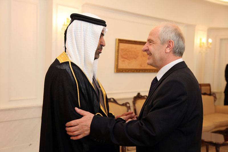 Emiratet e Bashkuara Arabe premtojnë përkrahje për Kosovën