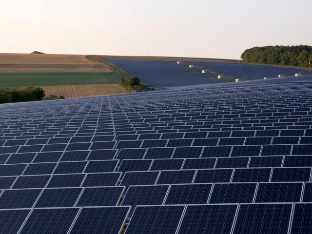 Energjia diellore në BE shënon normën e 2-të më të lartë në histori