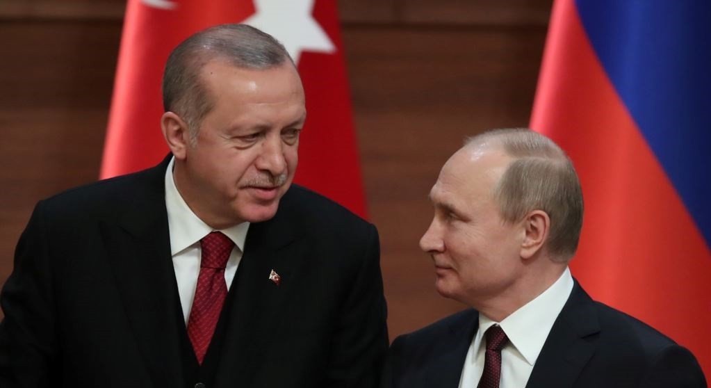 Thellohen marrëdhëniet turko-ruse