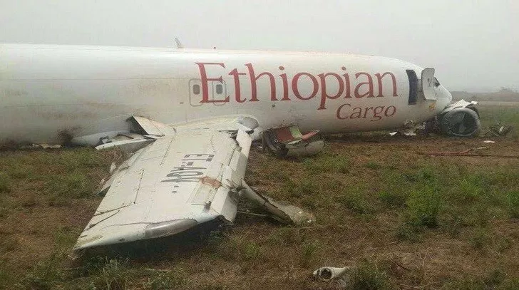 Rrëzohet avioni i shoqërisë Ethiopian Airlines me 157 vetë në bord 