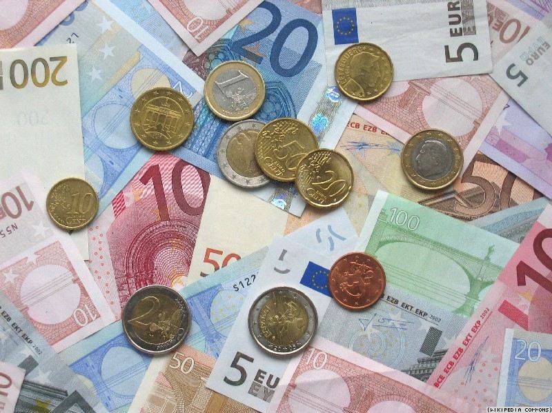 Maqedonia e Bullgaria goditen nga shpenzimet e pamatura greke