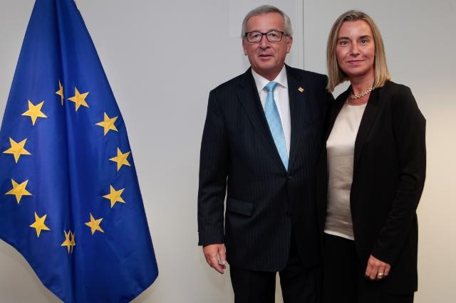 Jean-Claude Juncker, Federica Mogherini dhe Johanes Hahn vizitojnë Kosovën