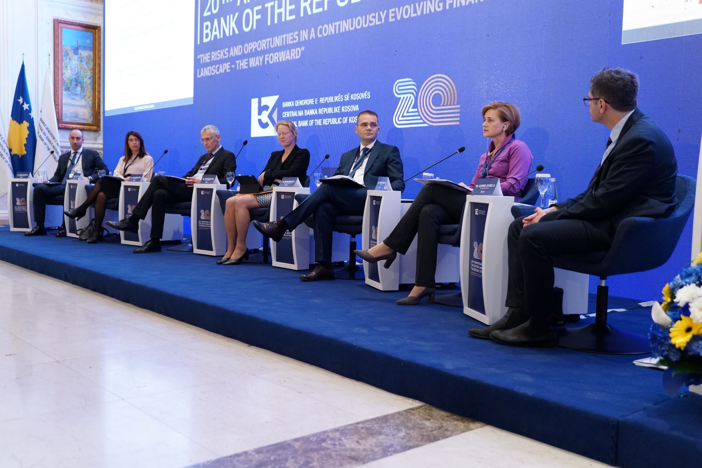 Bashkëpunimi mes bankave qendrore e bënë më të lehtë tejkalimin e sfidave