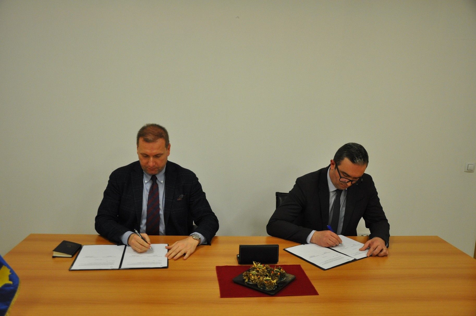 MPB dhe Autoriteti i Aviacionit Civil nënshkruan Memorandum të Mirëkuptimit