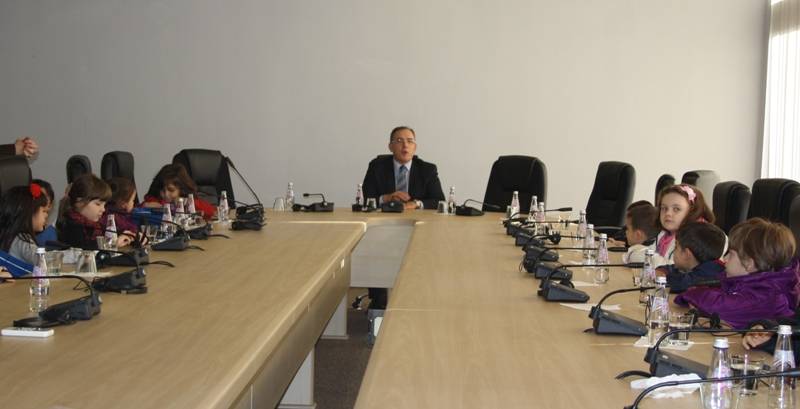 Ministri Buja mori pjesë në Universiadën mbarëkombëtare
