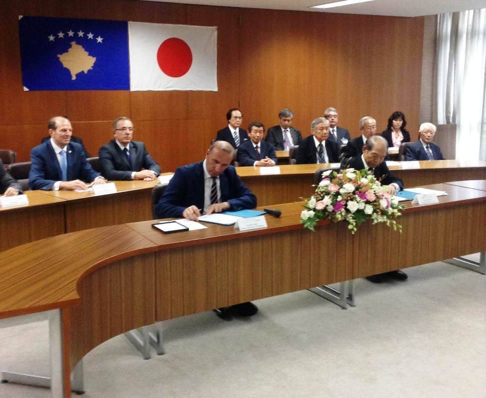 Ministri Buja mban ligjëratë në Universitetin Kinki në Osaka