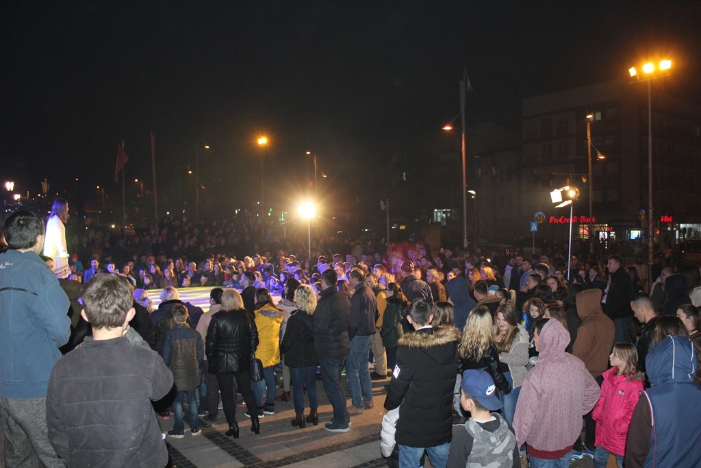 Gjilani po e shënon me koncert të madh festiv 10-vjetorin e Republikës
