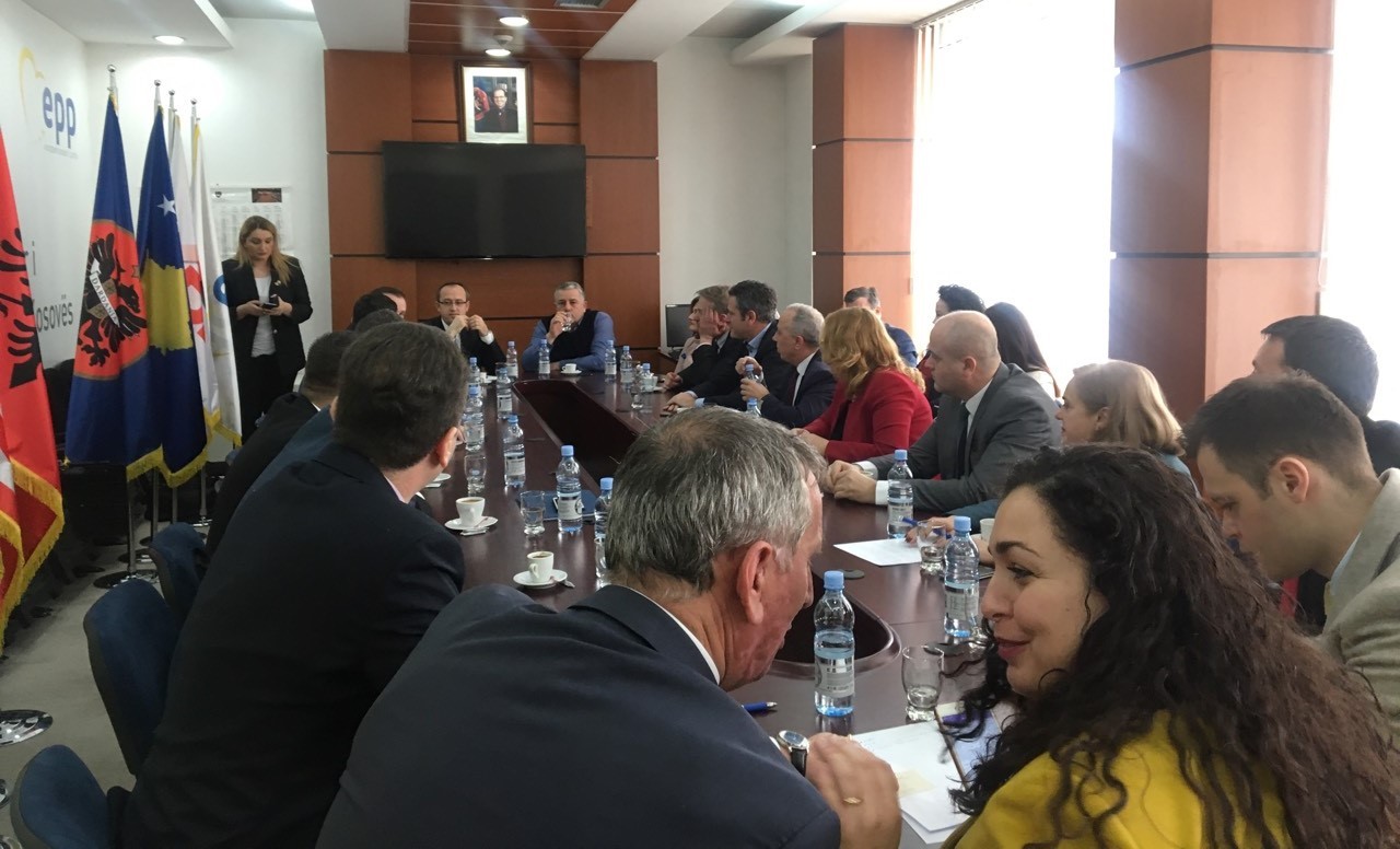 LDK kërkon seancë të jashtëzakonshme kundër cenimit të territorit të Kosovës