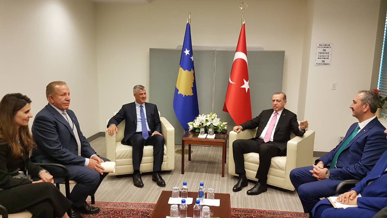 Presidenti Thaçi e ftoi presidentin Erdoğan që ta vizitojë Kosovën 