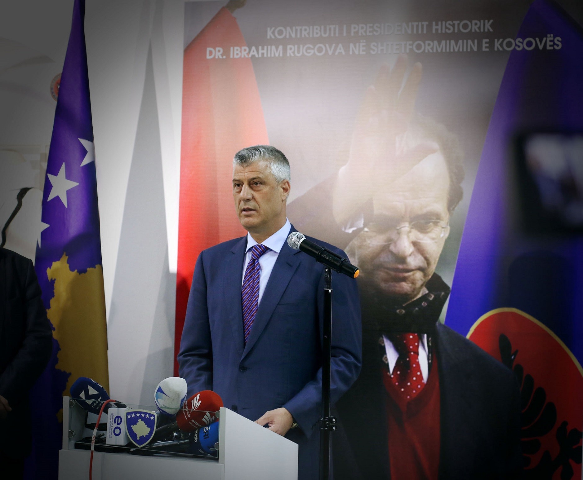 Presidenti Rugova e bindi botën për të drejtën e Kosovës për liri dhe shtet