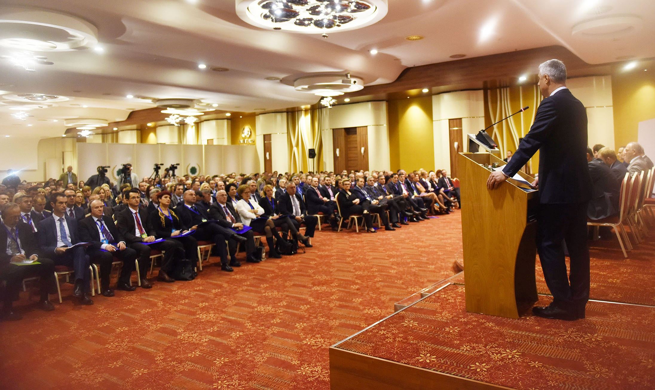  Presidenti Thaçi kërkon nga gjyqtarët më shumë përkushtim në shërbim të shtetit