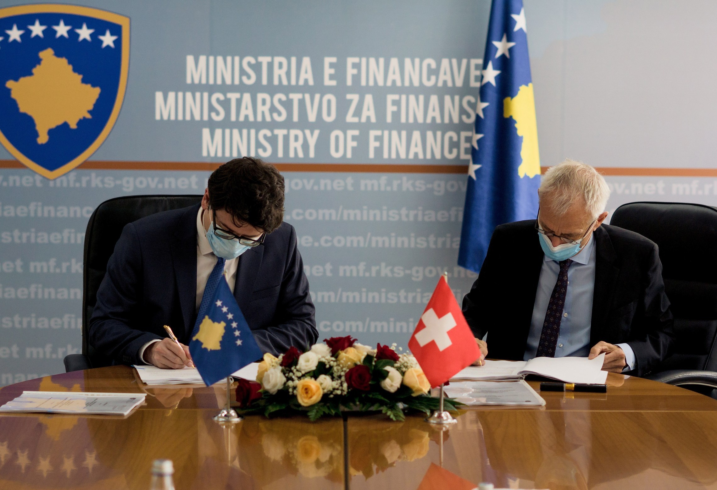 MF nënshkruan marrëveshje me Ambasaden e Zvicres për burimet ujore  