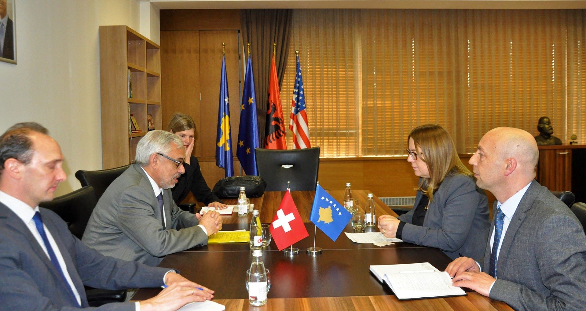 Zvicra do të vazhdojë ta mbështesë arsimin në Kosovë