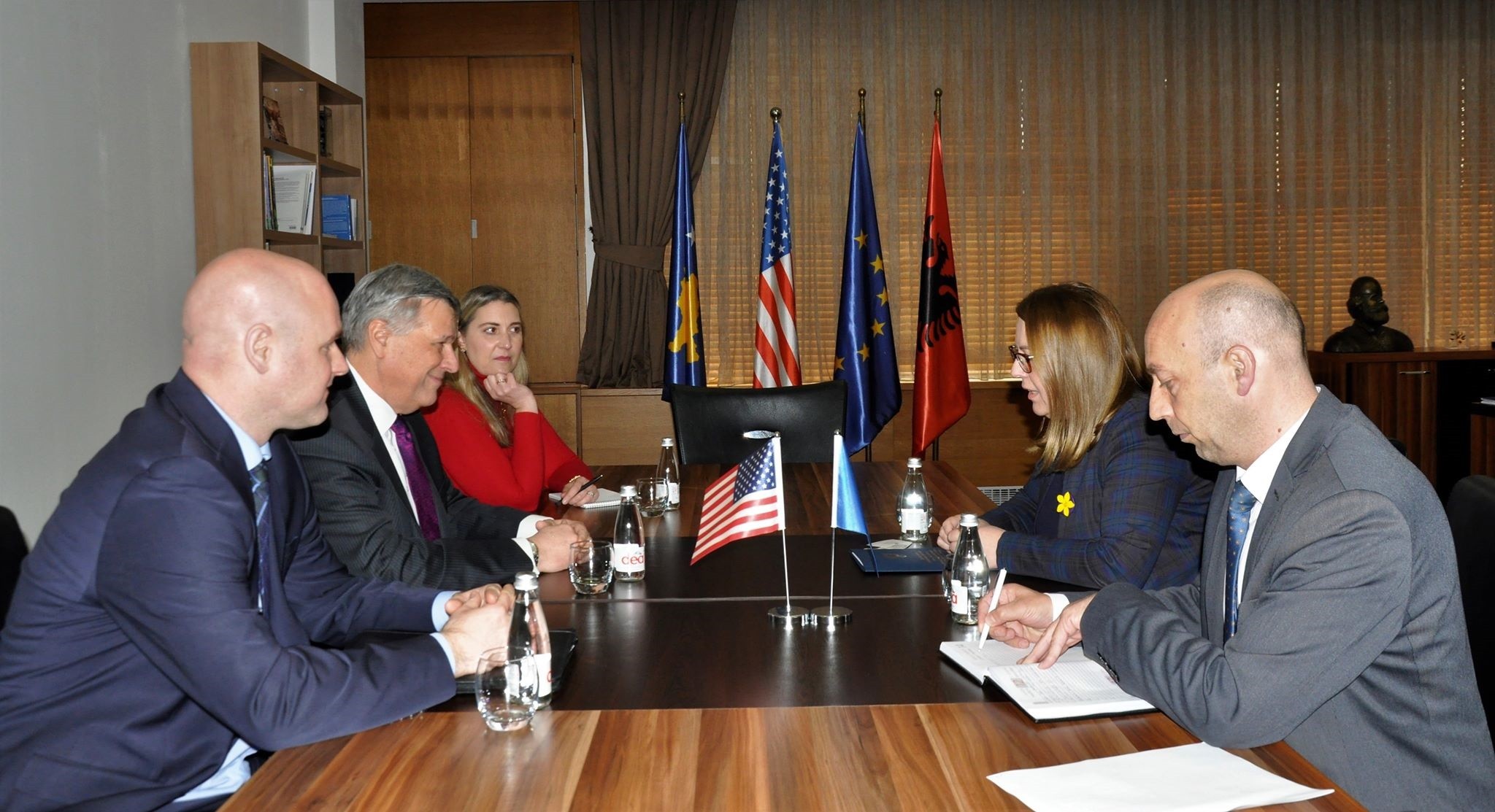 ShBA-të do të vazhdojnë ta mbështesin arsimin në Kosovë.