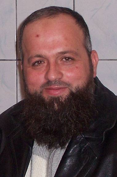 Policia me urdher të MPB-së debon imamin Kastriot Duka