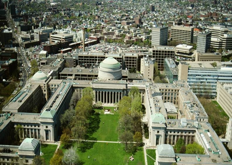 Institituti i Teknologjisë i Massachusetts universiteti më i mirë në botë 