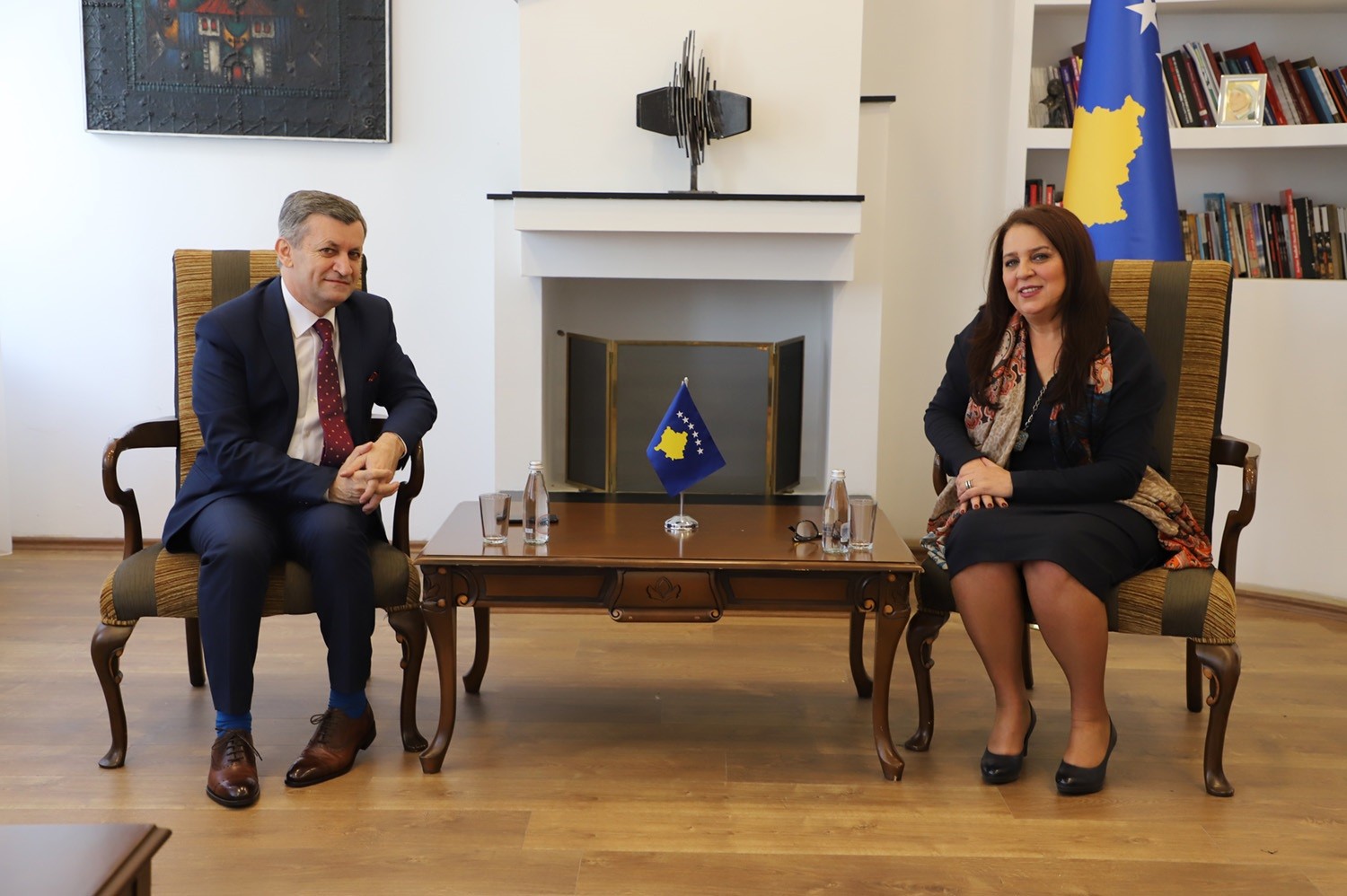 Zëvendësministri Beqiri merr zyrtarisht detyrën