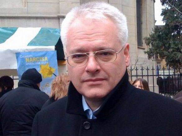 Ministri Hoxhaj merr mbështetjen e Presidentit kroat Josipović