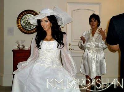 Përfundon martesa e Kim Kardashian