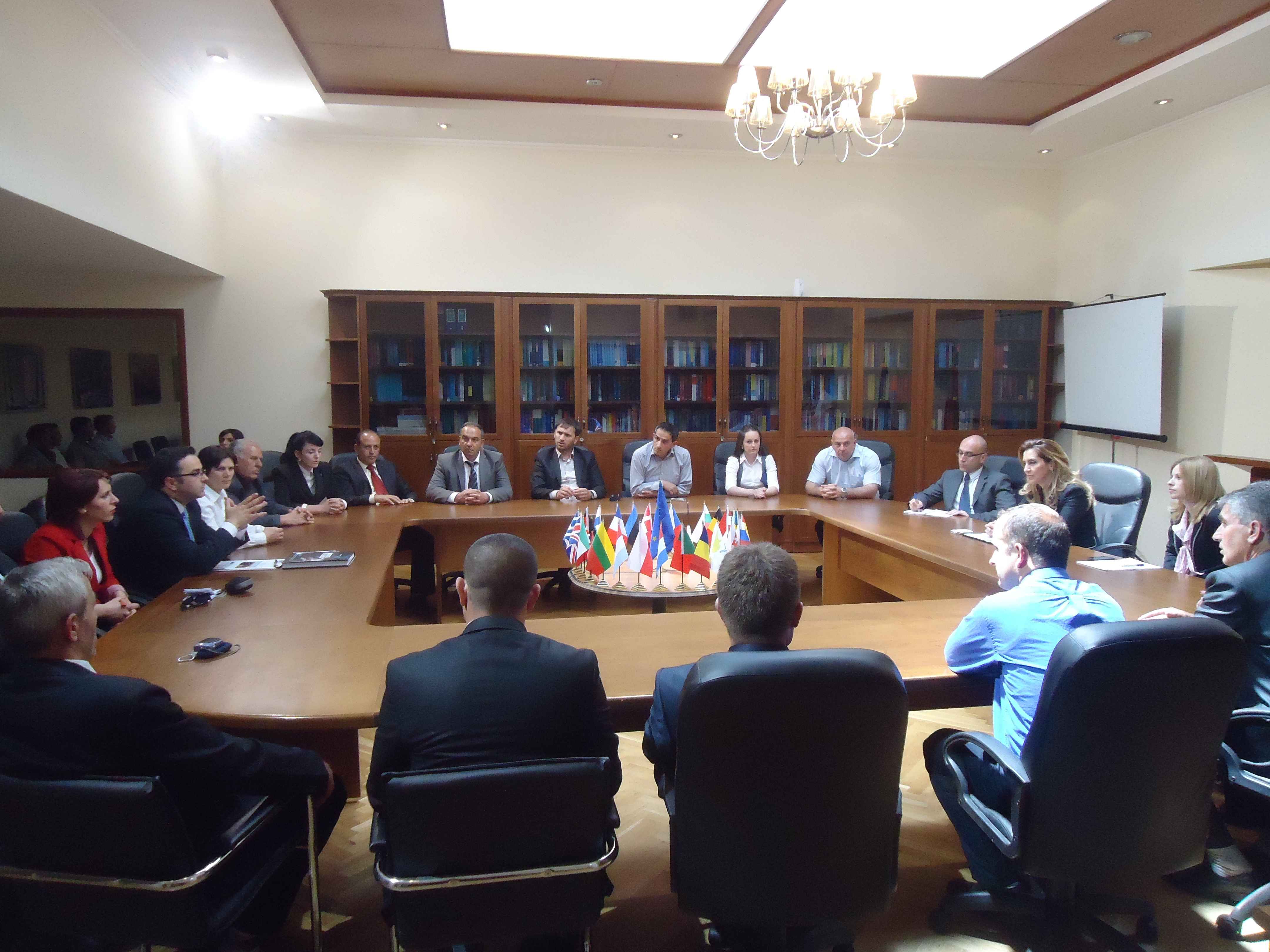 Përfaqësues të komunave të Kosovës u pritën nga Kryeministri Berisha
