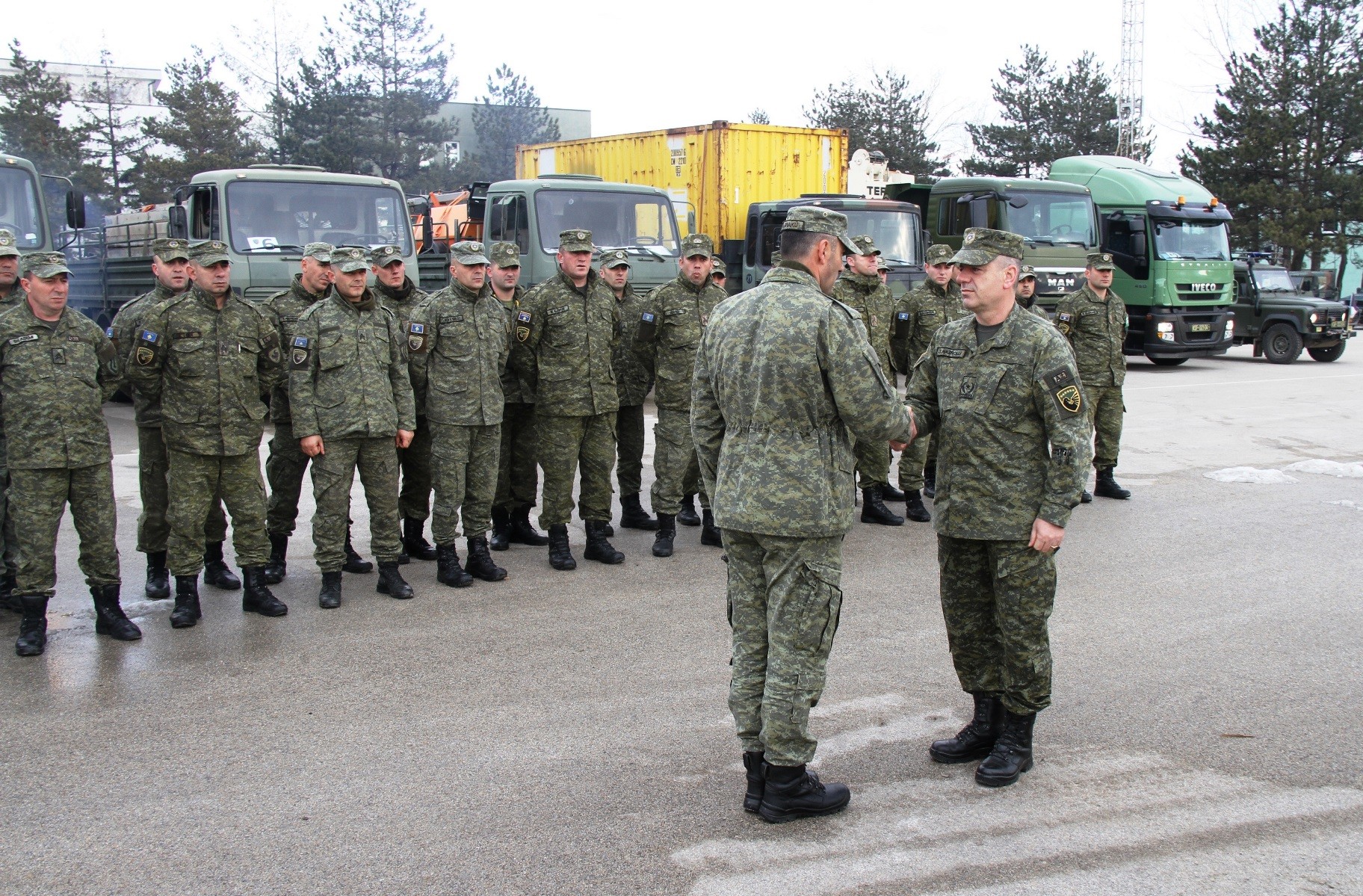 Kontingjenti i dytë i FSK-së niset për operacion humanitar në Shqipëri