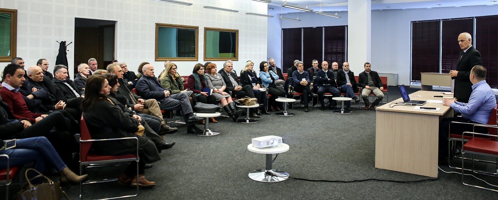 Komuna e Prishtinës kërkoi mobilizimin e të gjithëve në testin PISA 2018