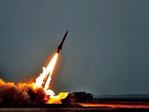 Koreja e Veriut lëshon tjetër raketë balistike mbi Japoninë