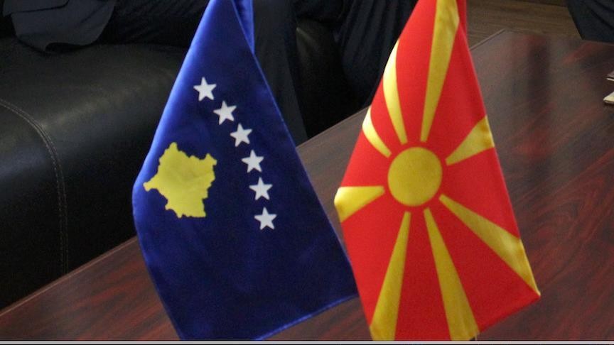 Kosova e Maqedonia nënshkruajnë marreveshje për njohjen e patent shoferëve  