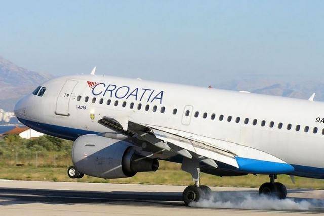 Kroatët privatizojnë aviokompaninë ”Croatia Airlines”