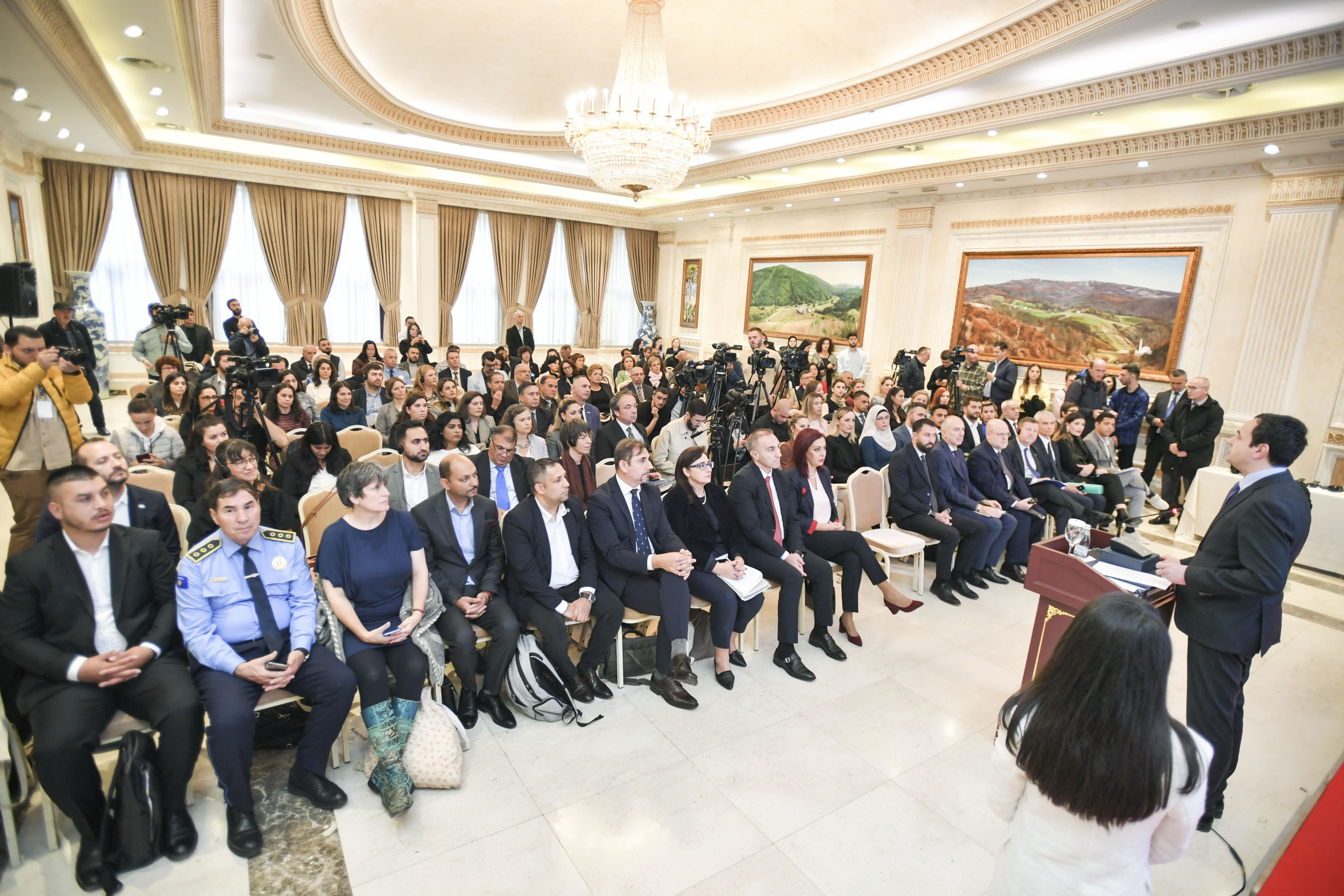 Kryeministri Kurti pjesë e Samitit te Ballkanit Perëndimor kundër Diskriminimit Racor