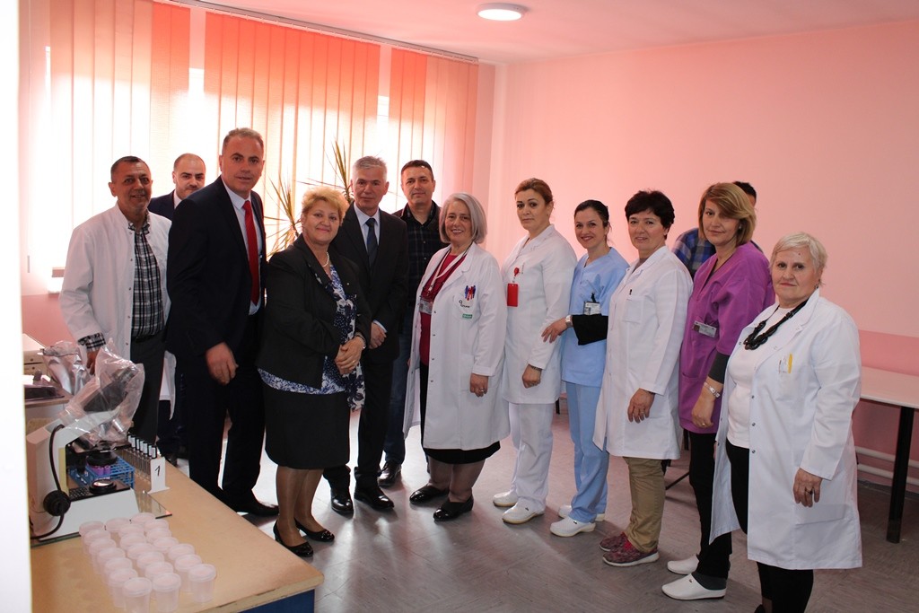 Inaugurohet laboratori për analiza në QMF “Arbëria” të Gjilanit