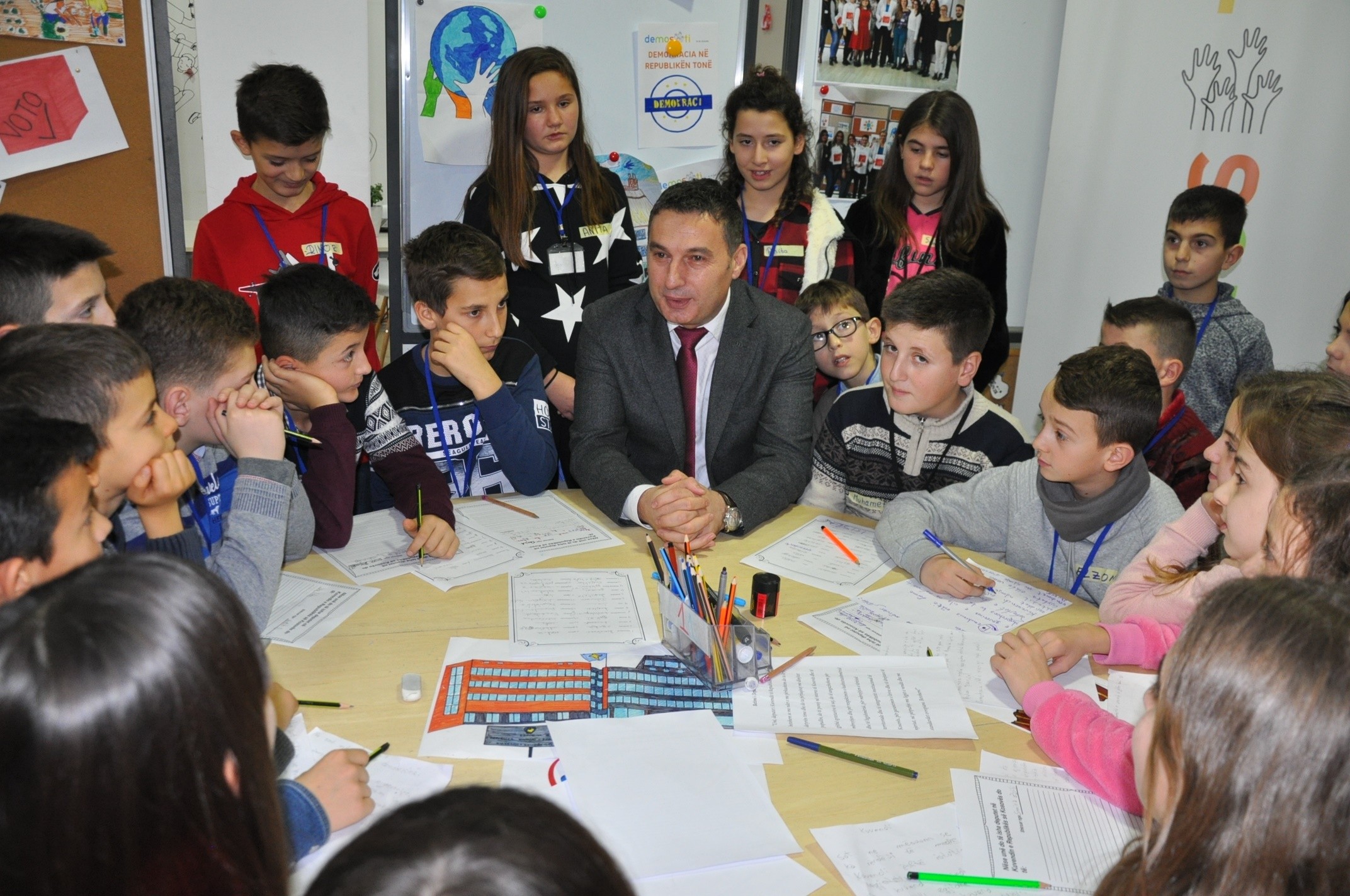 Ministri Bytyqi u premton nxënësve një arsim me cilësor